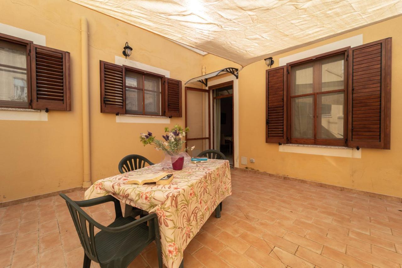 Miros Apartment Alghero Esterno foto